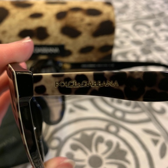 Like NEW Dolce & Gabbana Sunglasses - Picture 2 of 7